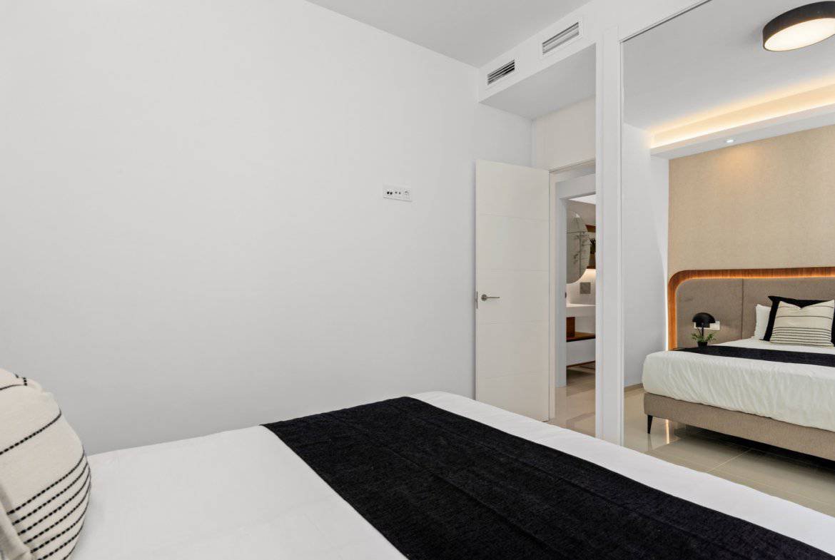Hoofdslaapkamer in modern nieuwbouw penthouse in Ciudad Quesada Costa Blanca