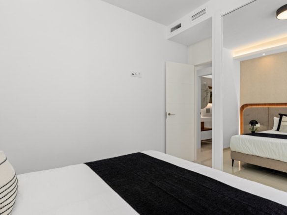 Hoofdslaapkamer in modern nieuwbouw penthouse in Ciudad Quesada Costa Blanca