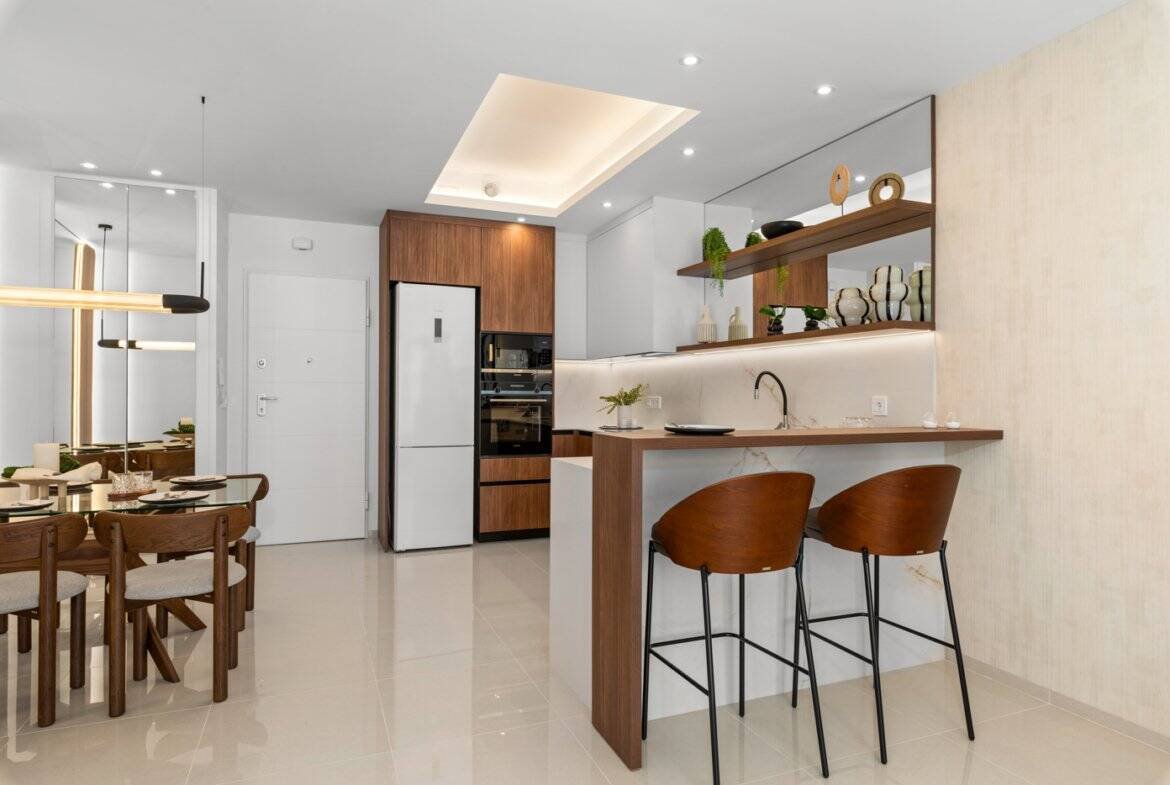 Moderne open keuken in nieuwbouw penthouse Residentie Jazmín in Ciudad Quesada