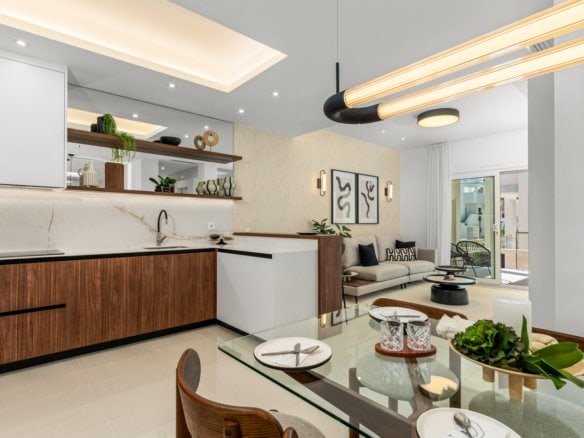 Lichte woonkamer in nieuwbouw penthouse in Ciudad Quesada met toegang tot terras