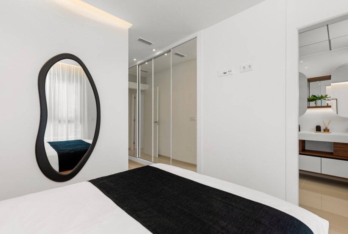 Hoofdslaapkamer in modern nieuwbouw penthouse in Ciudad Quesada Costa Blanca
