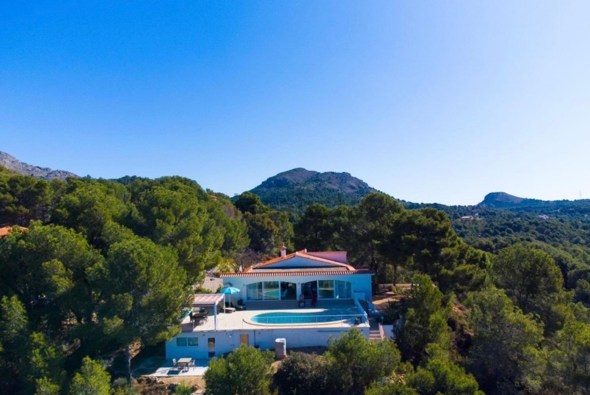 Villa met privézwembad en panoramisch uitzicht in Finestrat